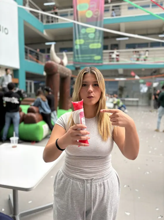Foto 54 de la jornada: venta de bolis en tecmilenio.